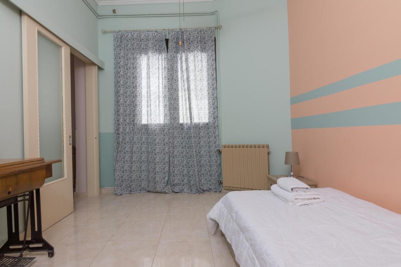 Delightful 2 Bedroom Flat Next To Mikrolimano Pireusz Kültér fotó